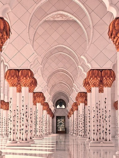 Arches at Sheikh Zayed Mosque in Abu Dhabi, United Arab Emirates