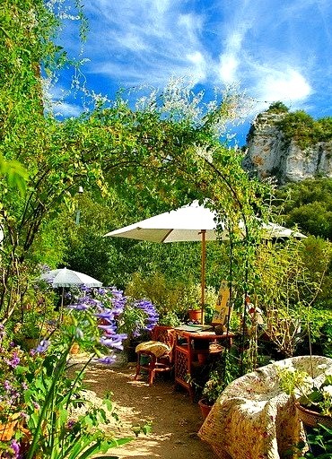 La terrasse en Provence, Luberon / France